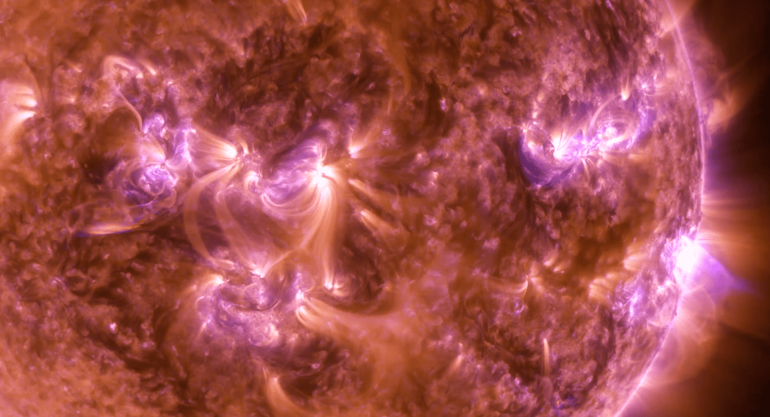 Sun's magnetic fields trap hot plasmas in their loops